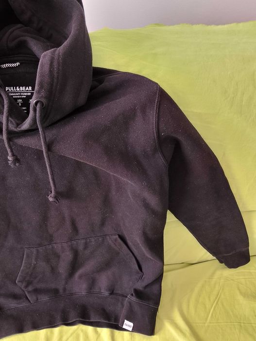 PULL & BEAR. Bluza męska z kapturem.