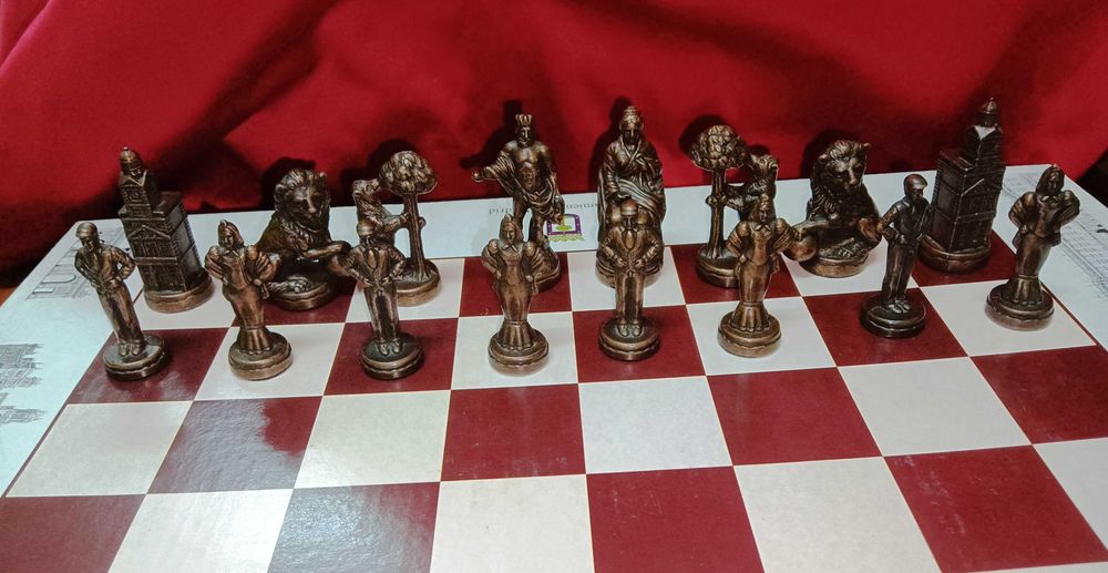 Jogo de Xadrez Temático em Metal