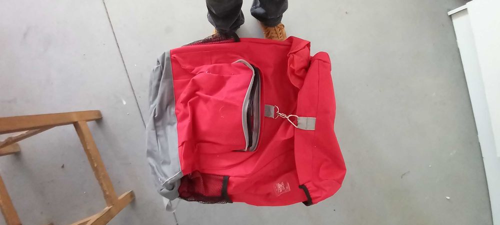 Mochilas novas nunca usadas