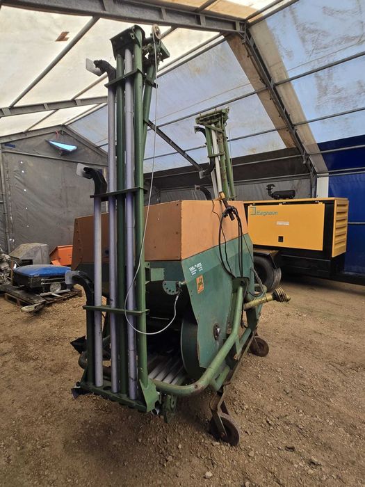 Siewnik rozsiewacz nawozów Amazone Jet pneumtyczny 12000 litrów