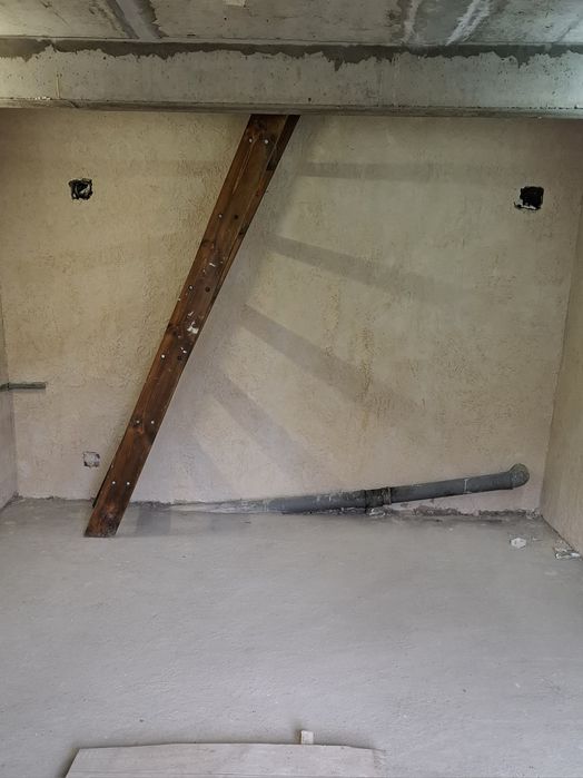 Гараж 2- поверховий оренда