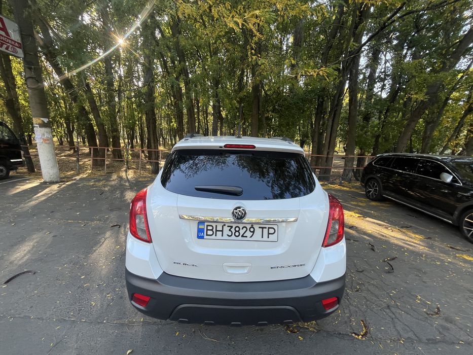 Продам паркетник 2013 года. Автомат.