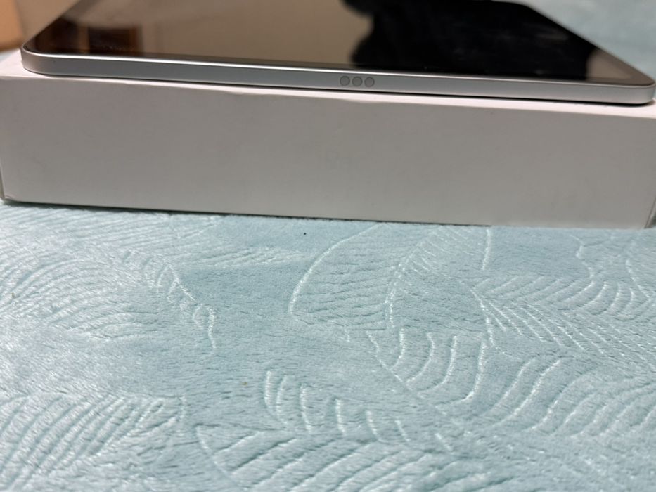 Продам планшет Apple iPad 10.9 (2022)