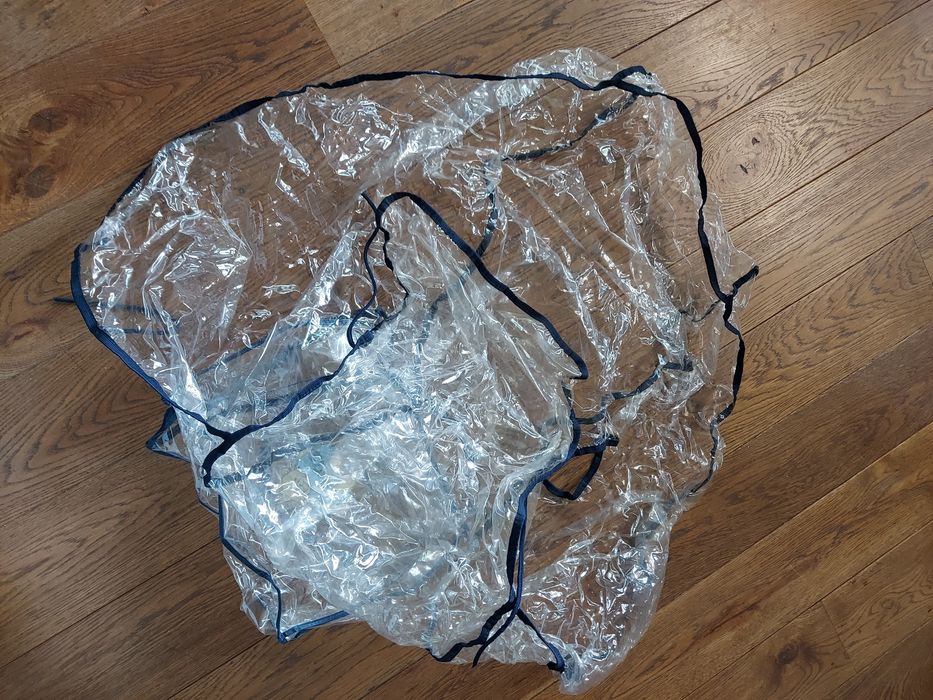 folia przeciwdeszczowa do wózka spacerówki uniwersalna