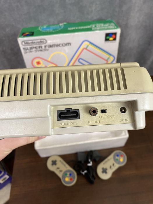 Nintendo Super famico ntsc j без відео шнура