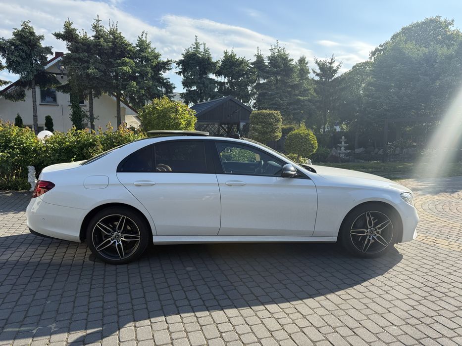 Mercedes E220d 4matic salon polska stan bdb