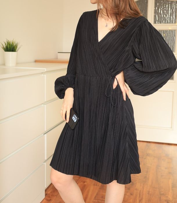 Elegancka sukienka kopertowa H&M 38 M czarna świąteczna sylwester