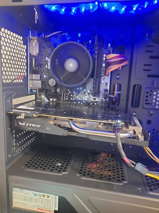 Продам игровой пк ryzen 3 3100 4ядер 3,9 ггц rx 570 4гб