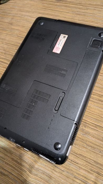 Ноутбук HP pavilion dv 7, екран 17,3"