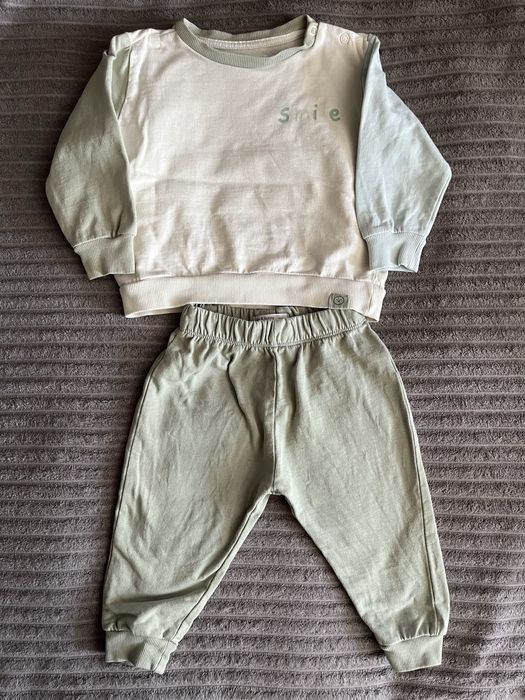 Костюм спортивний