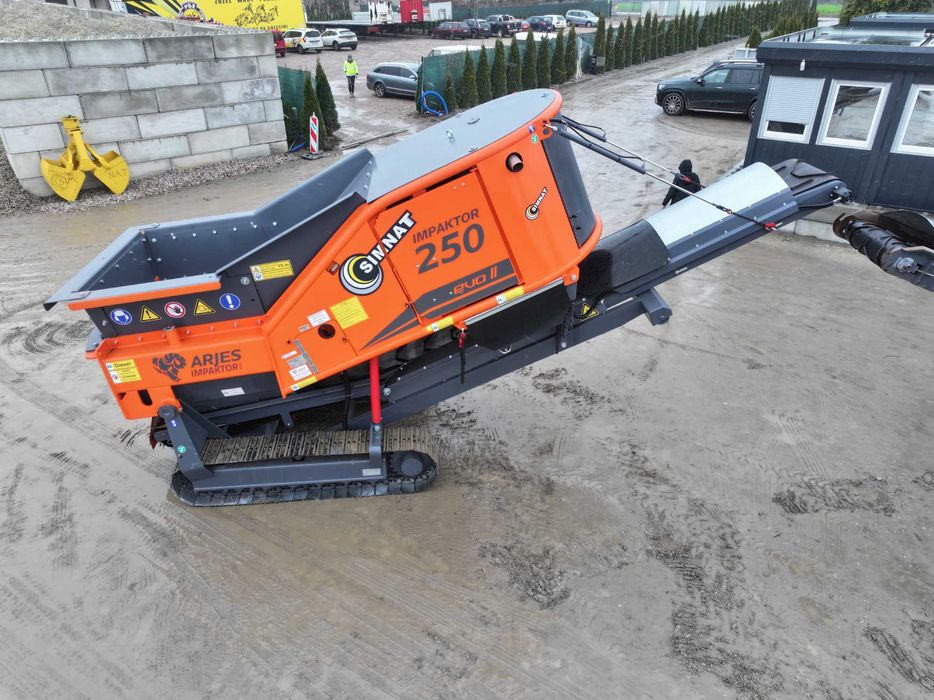 Kruszenie gruzu, rozdrabnianie odpadów, Arjes Impactor 250