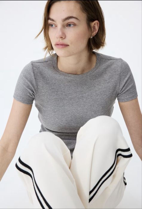 Базова футболка в рубчик H&M