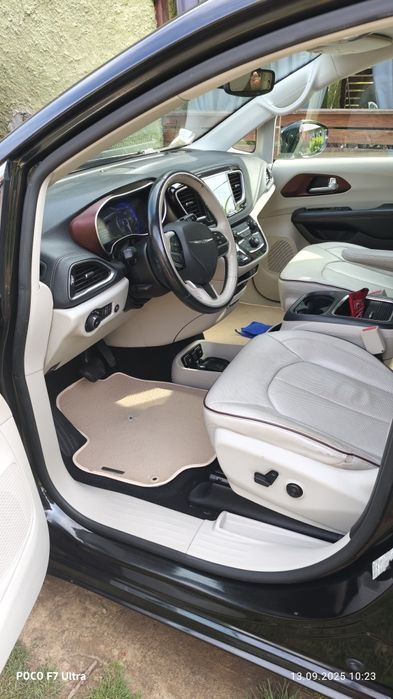 Chrysler Pacifica 2017 LPG lub zamiana np na Camper