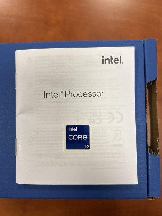 Intel i9 cooler NOWY