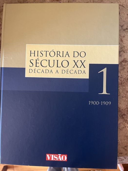 História do Século XX - Década a década( 10 livros + 10 DVD)