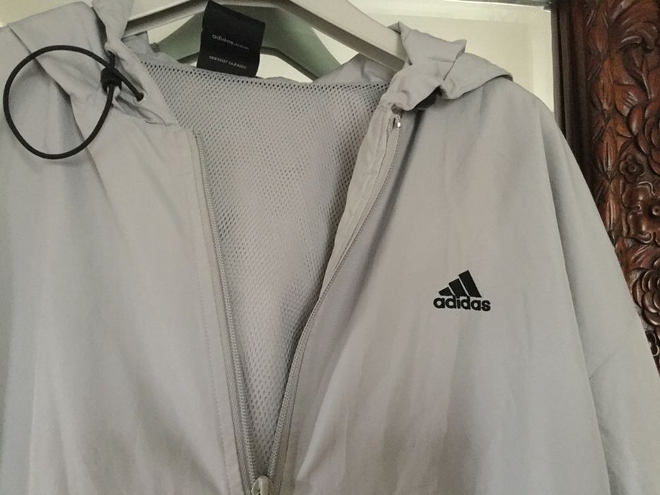 Курточка Adidas