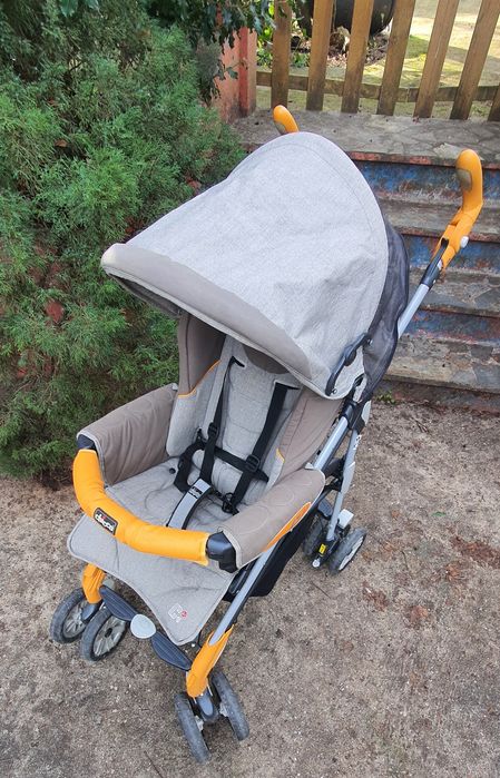 Carro / Carrinho de passeio para bebé / criança Chicco