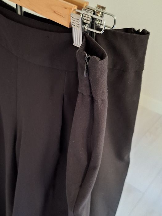 spodnie 7/8 bermudy eleganckie czarne w kant szeroka nogawka