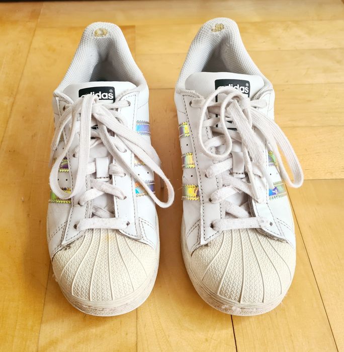 Buty damskie ADIDAS Superstar AQ6278 białe Hologram