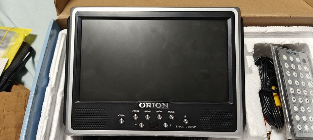 Портативний TV/DVD-плеєр Orion PDT-8520F (Повний комплект, у коробці)