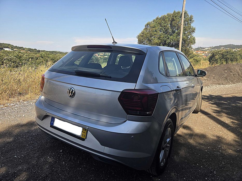 Volkswagen Polo 1.0 Confortline
