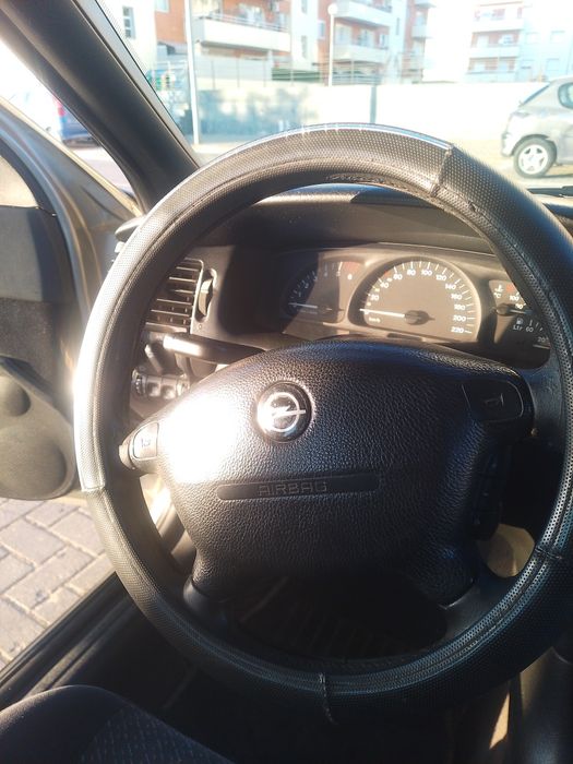 Vendo Opel Vectra B