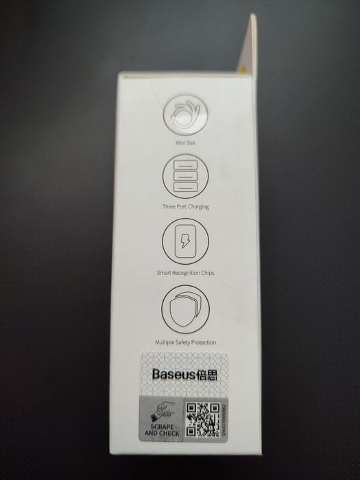Зарядний пристрій Baseus блок живлення зарядка на 3 USB 3.4A 17W