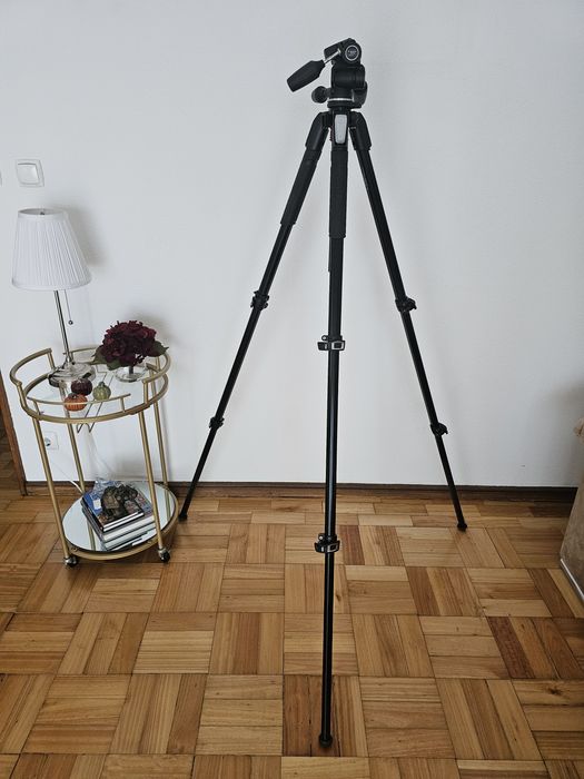 Tripé Manfrotto MT055XPRO3 NOVO + cabeça manfrotto 804 RC2
