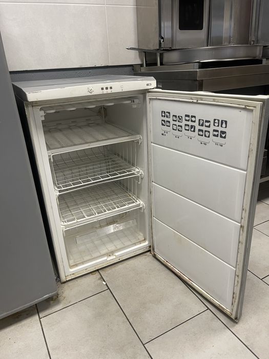 морозильна скриння