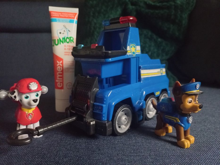 Psi Patrol, samochód Chase, Marshall