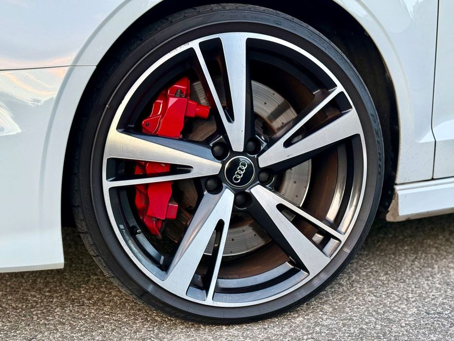 Audi RS3 Limousine 2.5 TFSI quattro S tronic