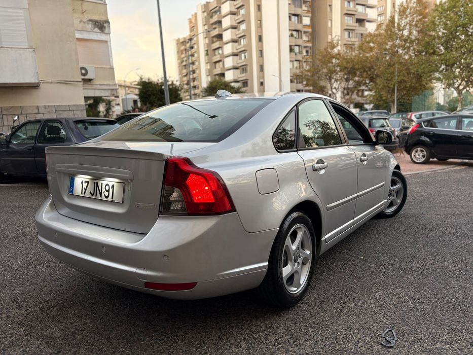 Volvo s40 1.6 hdi com apenas 200 mil km de 2010 versão edrive — photo 4