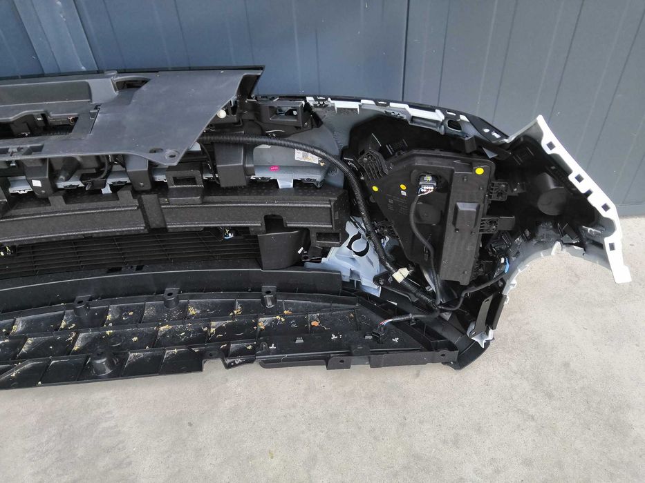 Zderzak Renault Scenic V