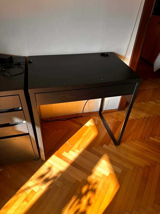 Biurko IKEA + kontenerek