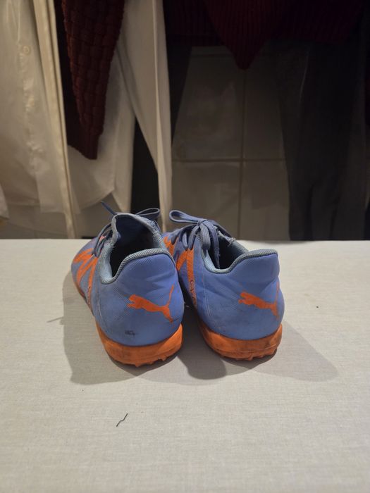 Buty turfy Puma rozm. 35