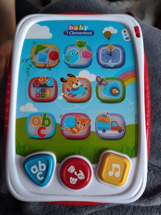 Mój pierwszy tablet clementoni