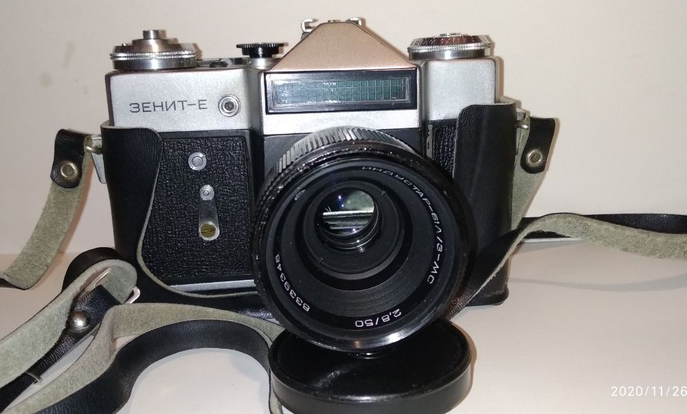 Zenit E Зенит Е фотоаппарат объектив Индустар-61Л/3-МС и Гелиос 44-2