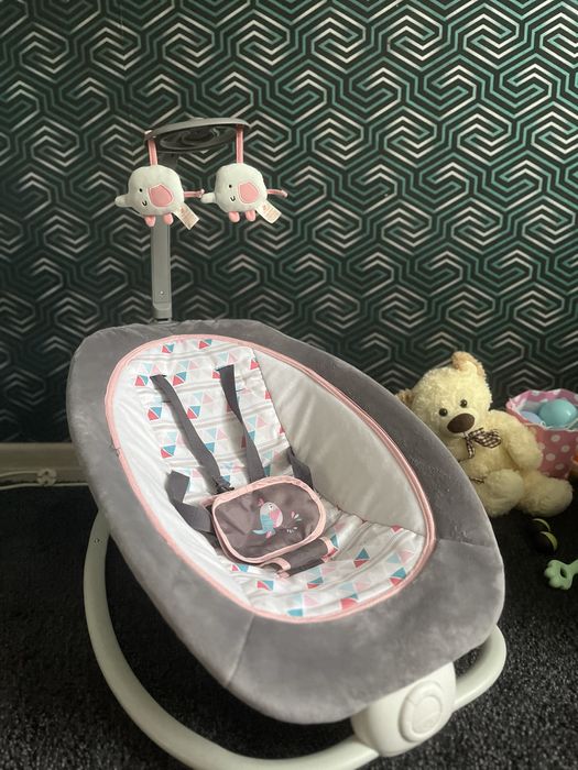 Продам кресло -качалку, самовывоз с Одесской