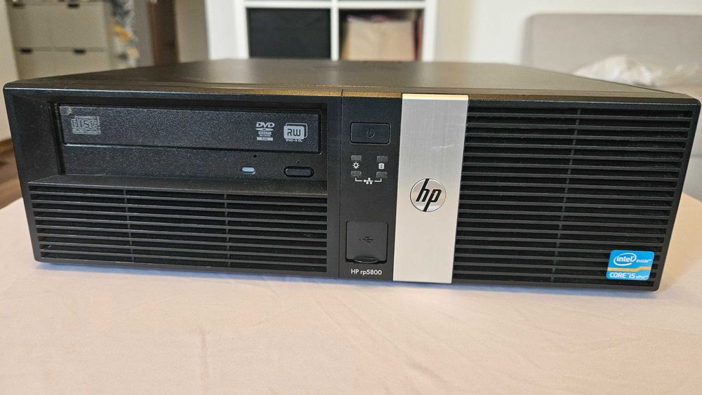 HP RP5800 komputer stacjonarny