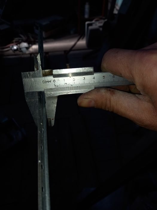 Prowadnica podtynkowa