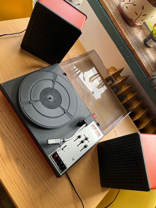 Gramofon Unitra Artur wg 900 + glosniki