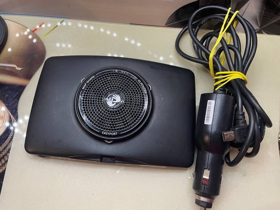 Навігатор Tomtom XXL Canada 310