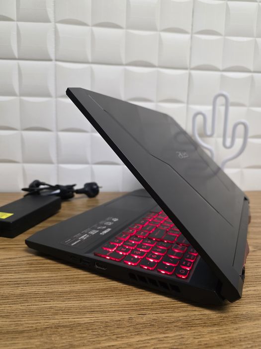ТОП Геймерский ноутбук Acer Nitro 5 — i5‑gen11,16GB,SSD512GB,RTX3050Ti