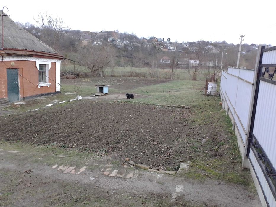 Велика ділянка по вул. Шолом-Алейхема