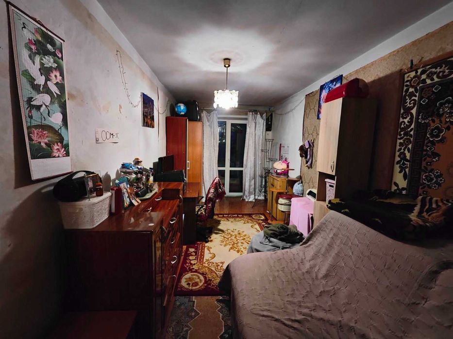 ПРОДАМ 2-ох кімнатну квартиру по вул.Пархоменко від ВЛАСНИКА