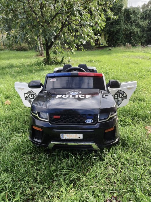 Samochodzik na akumulator POLICJA