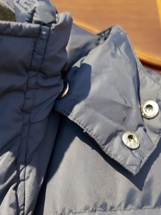 Casaco Impermeável da Massimo Dutti - 13/14 Anos.