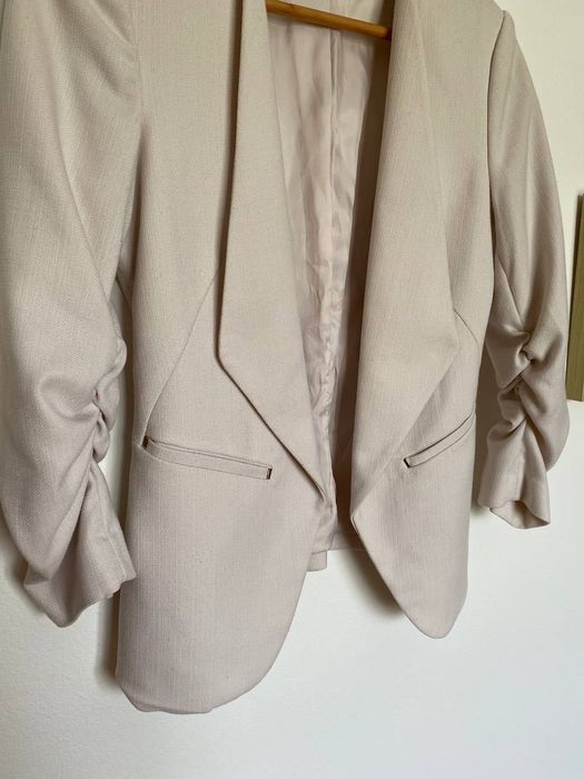 Піджак H&M айворі