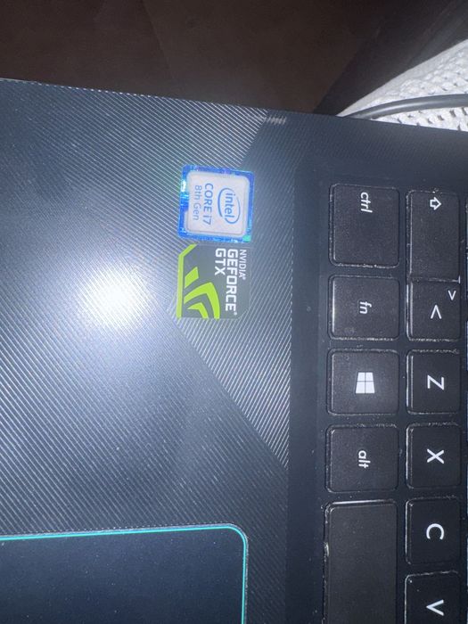 Vivo book 15 asus laptop x560