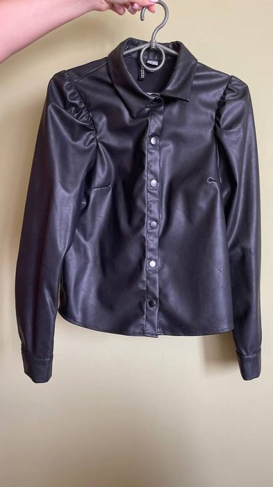 Шкіряна сорочка.